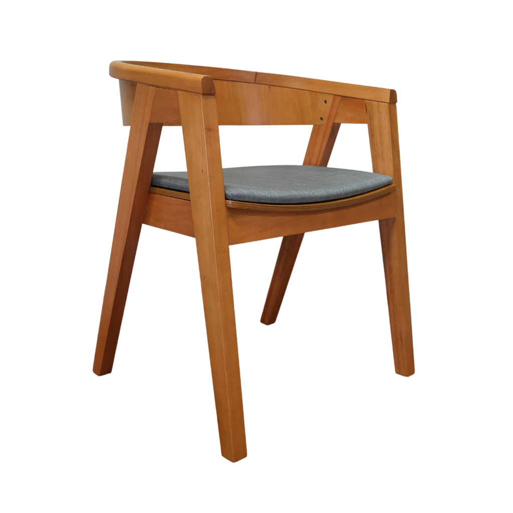 Silla Kurbë Roble Leriex  Ceniza