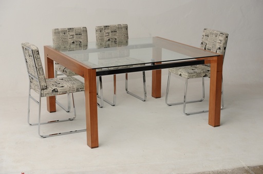 [801114] Mesa Sofia Adamobili 1.47 X 1.40 Nogal Tapa Vidrio